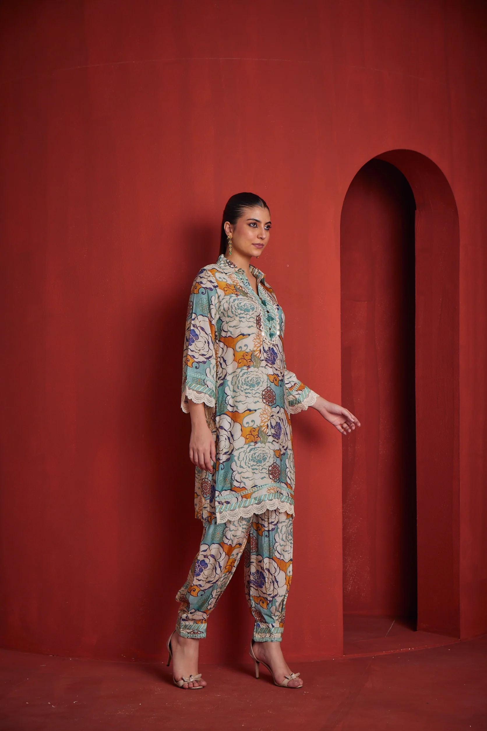 Neerus Womens Sea Green Color Kurta Set - Image 4