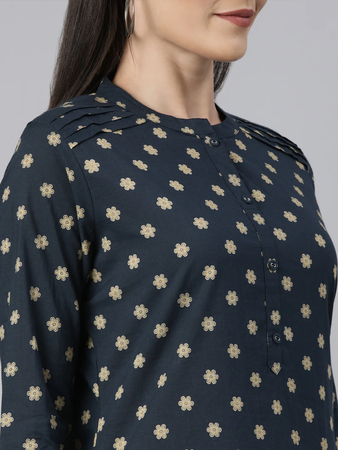 Neerus Yellow Panelled Straight Floral Kurta - Image 5
