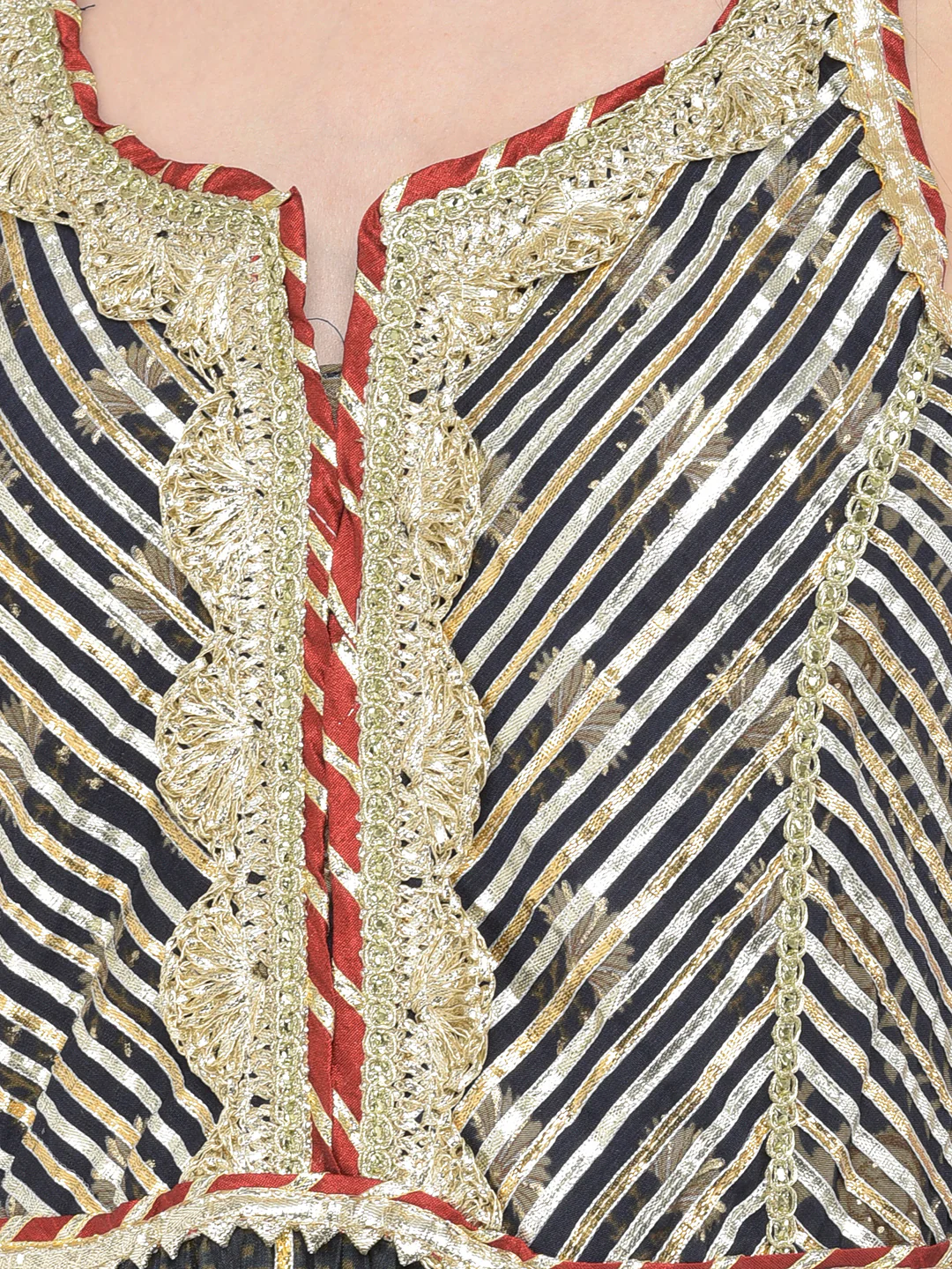 Neerus'S Navy Blue Color Rayon Fabric Suit - Image 7