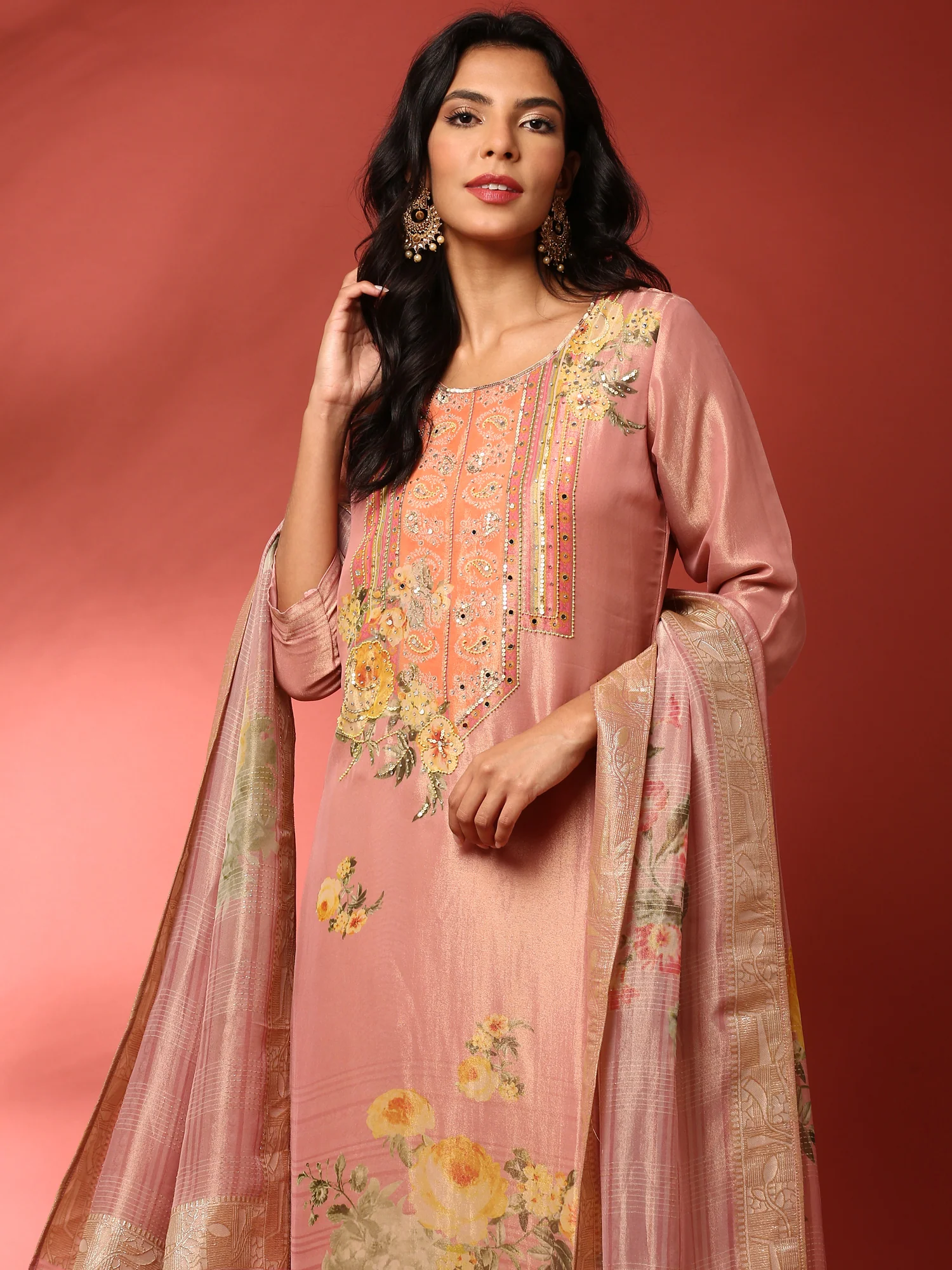 Onion pink tissue hand embroidered three piece suit set - Image 2