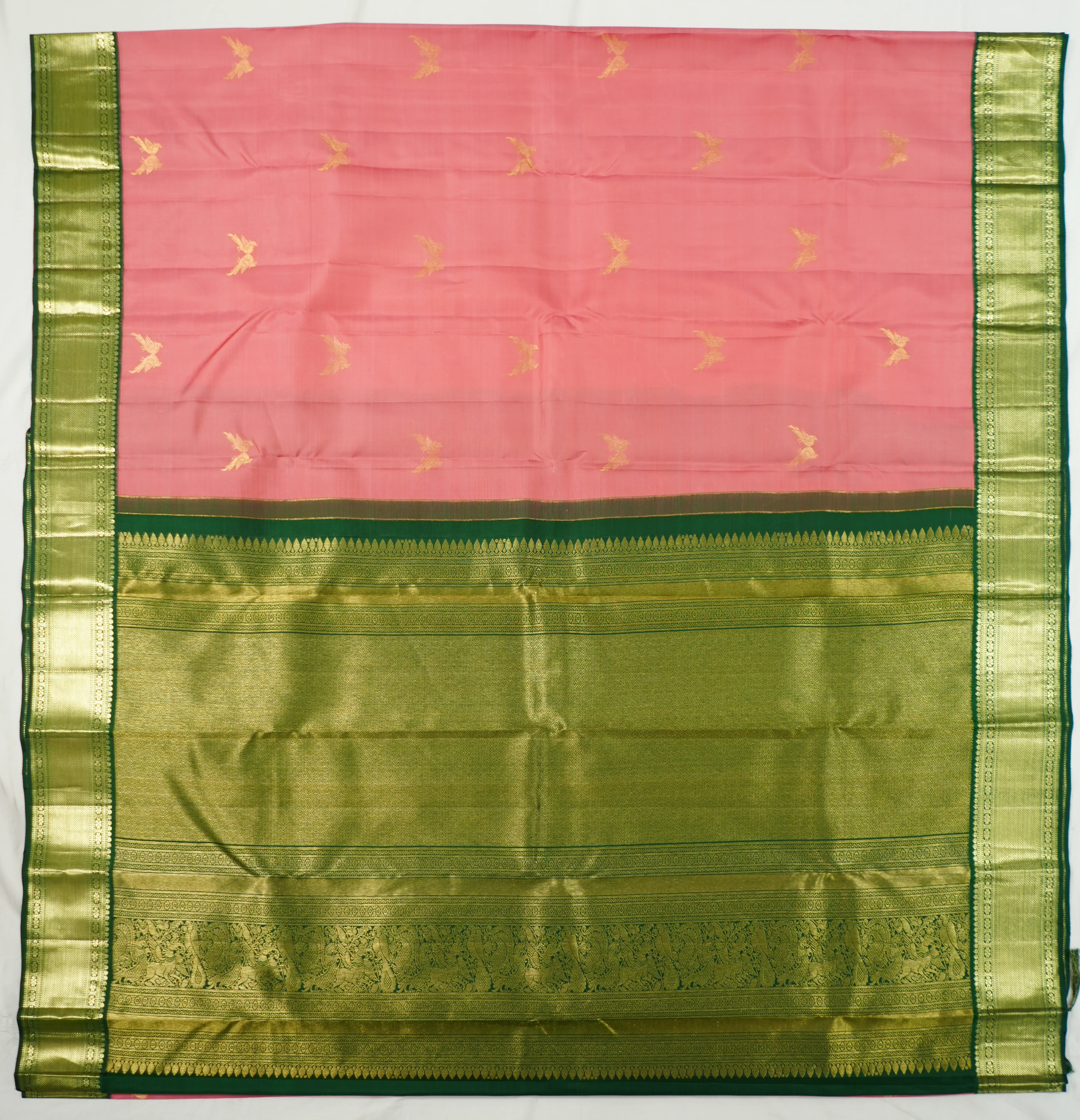 Pink Kanchi Pattu Saree With Contrast Blouse - Image 4