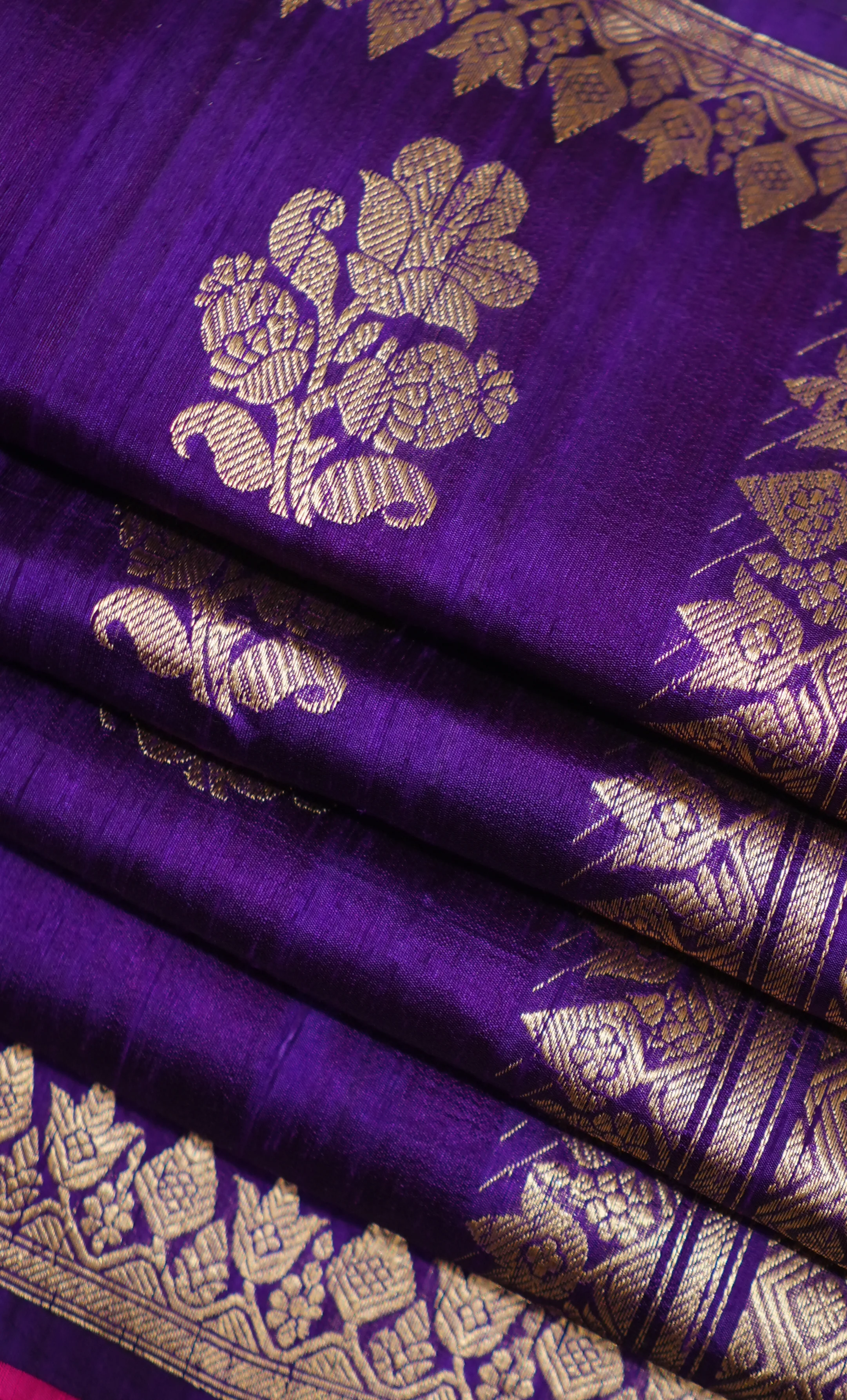 Purple Pure Soft Silk Saree With Contrast Blouse - Image 3