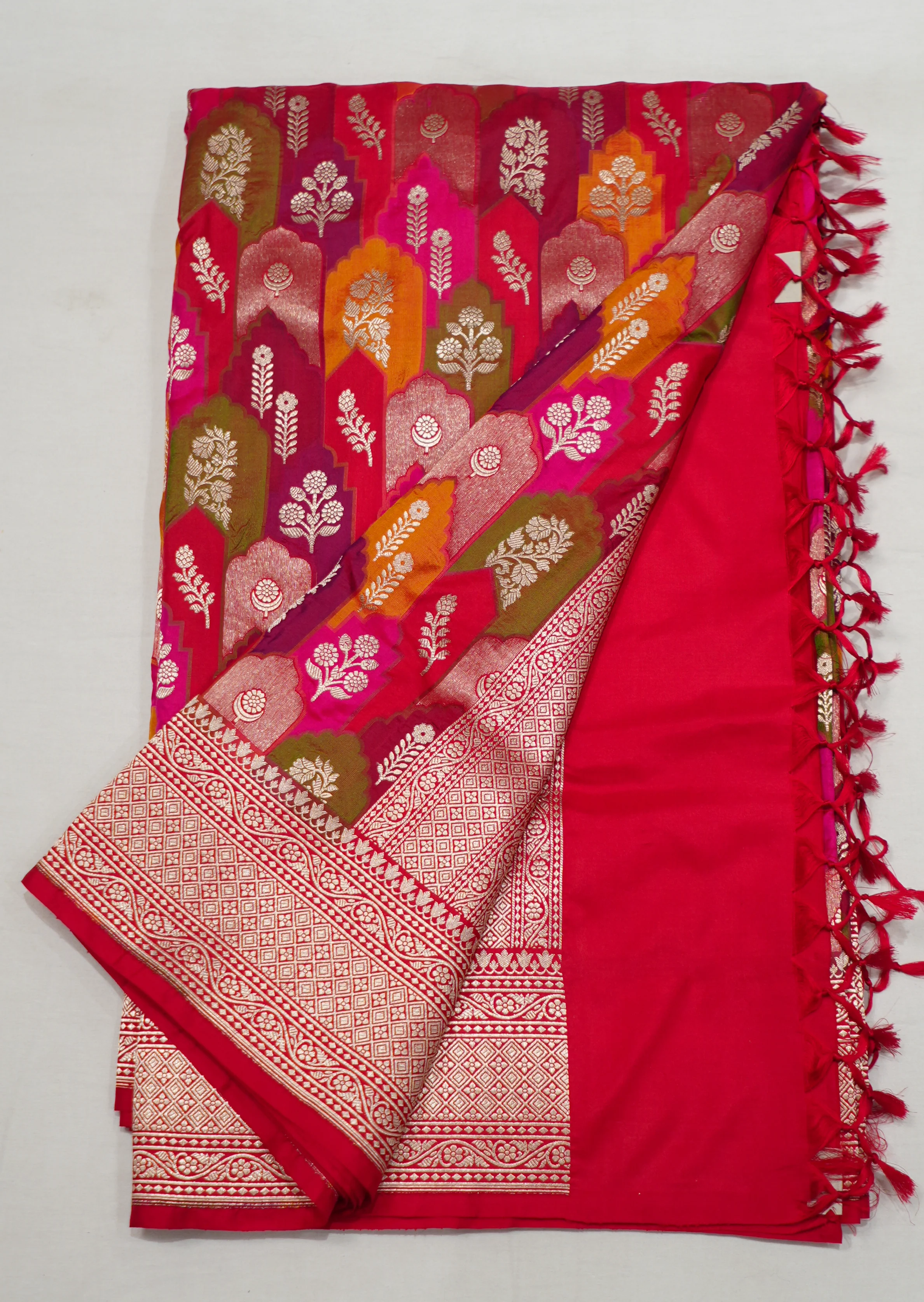 Red Banaras Silk Multicolor Zari And Handwoven Saree - Image 3