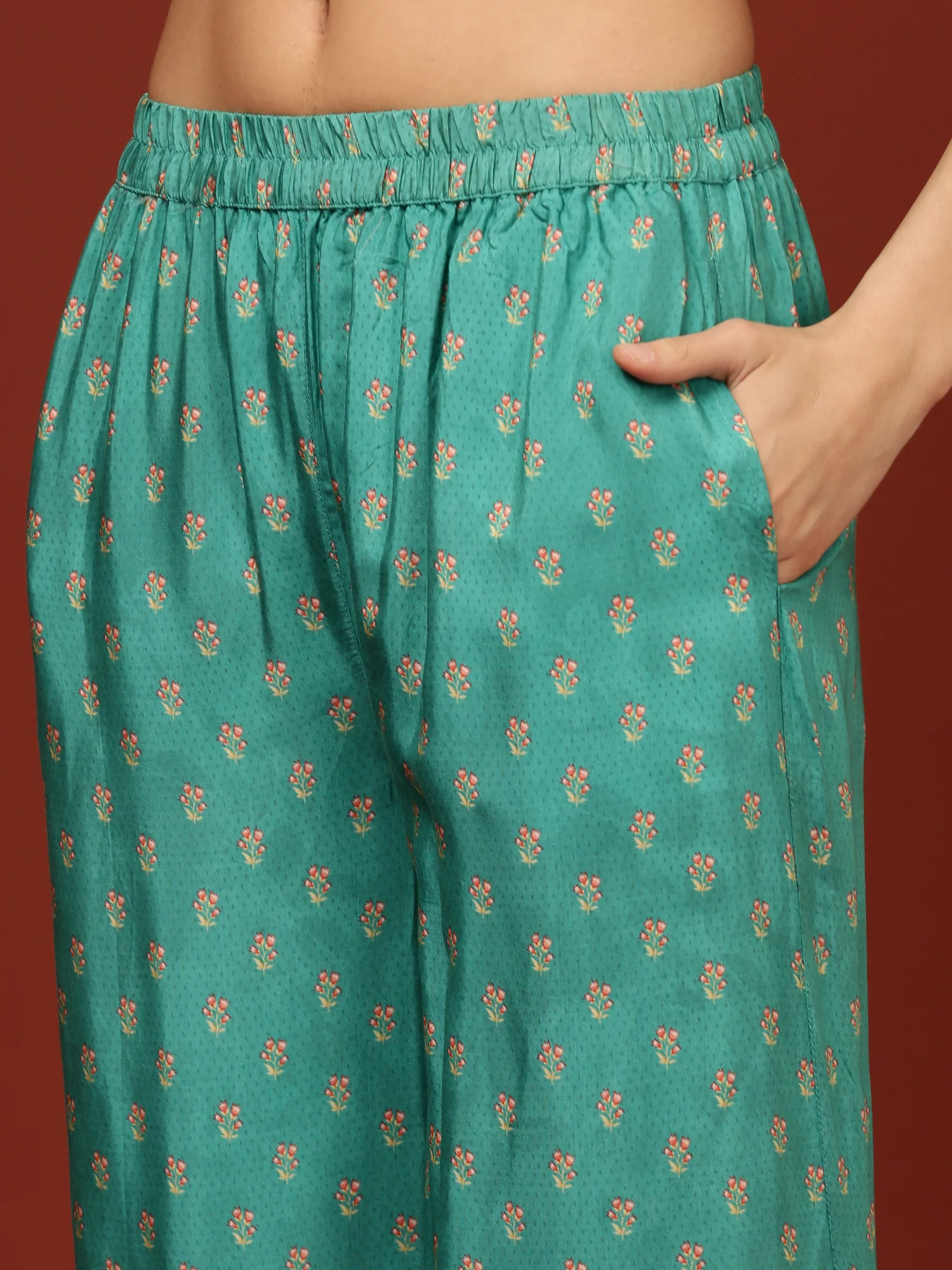 Sea Green Crepe Printed Three Piece Set - Image 7