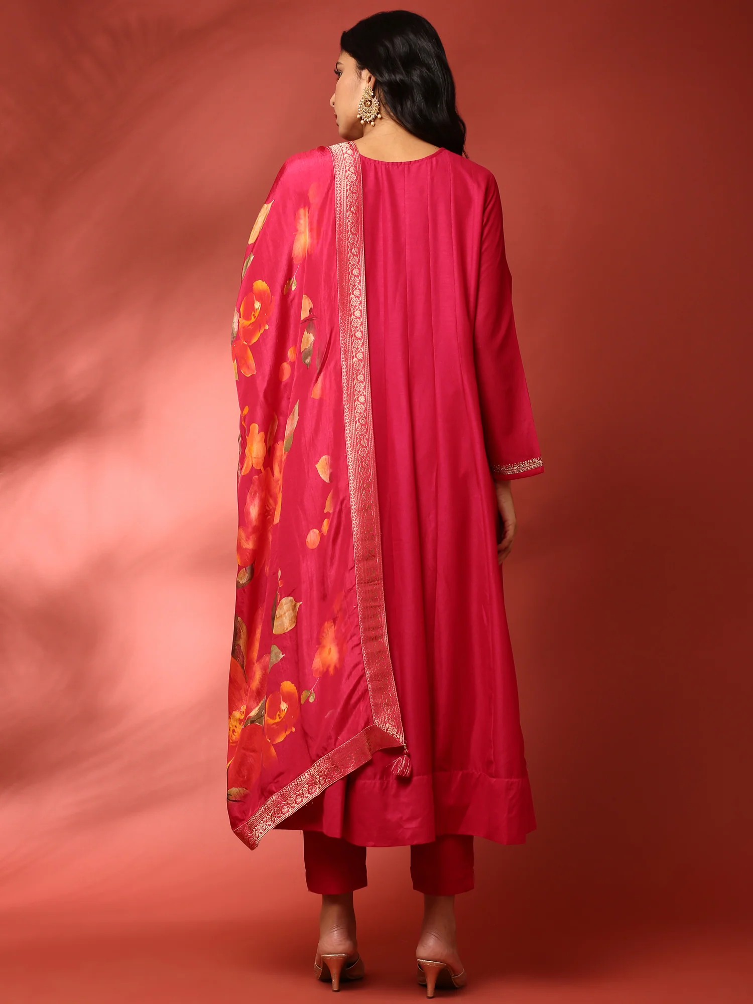 Sindoori pink silk embroidered Three piece anarkali set - Image 3